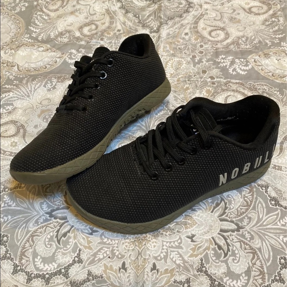 NoBull Black Ivy Trainer